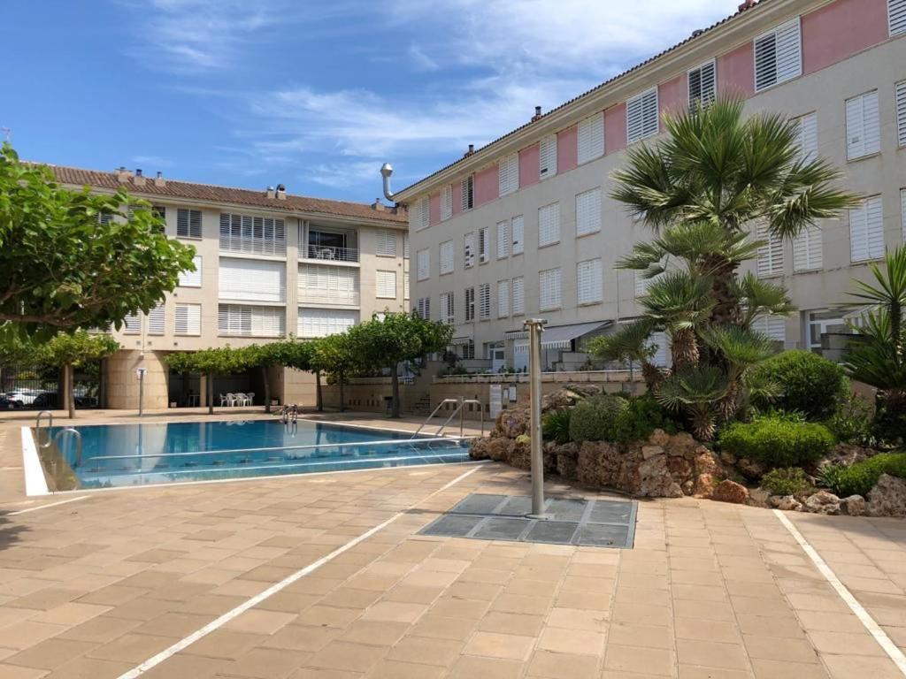 Apartamento Vacaciones En La Playa Calafell El Vendrell Exterior foto