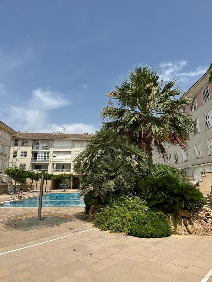 Apartamento Vacaciones En La Playa Calafell El Vendrell Exterior foto