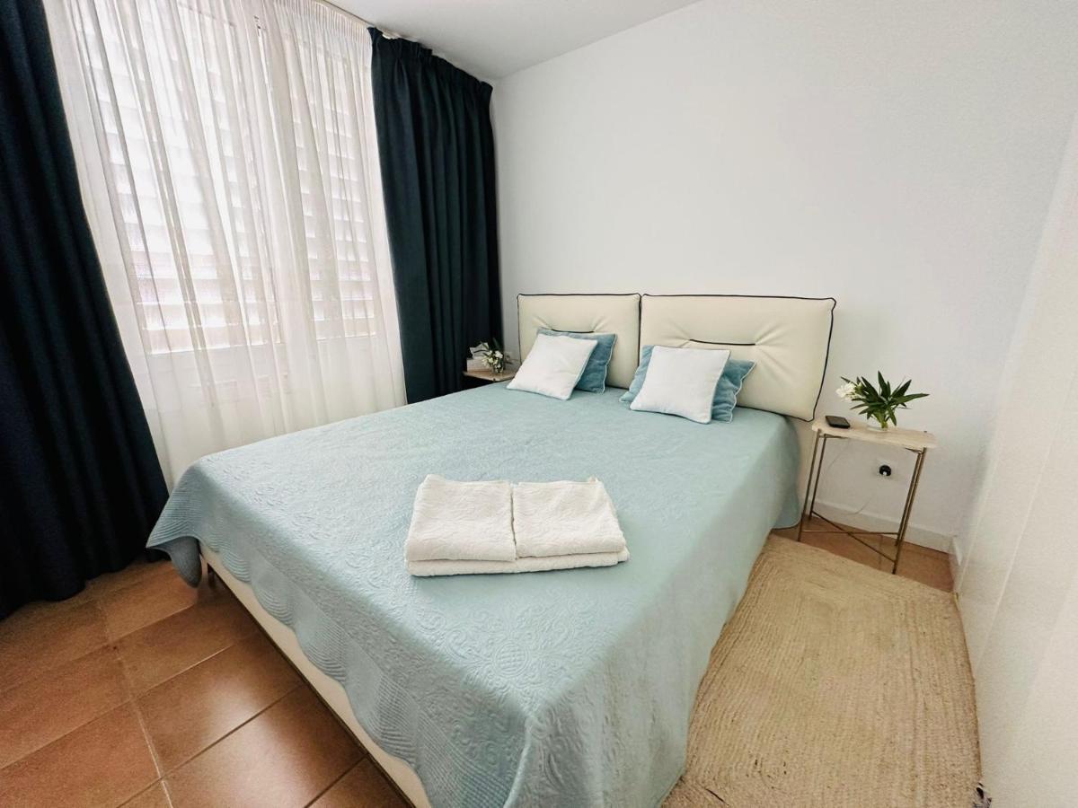 Apartamento Vacaciones En La Playa Calafell El Vendrell Exterior foto